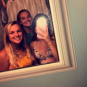 Meet your Posher, Halina